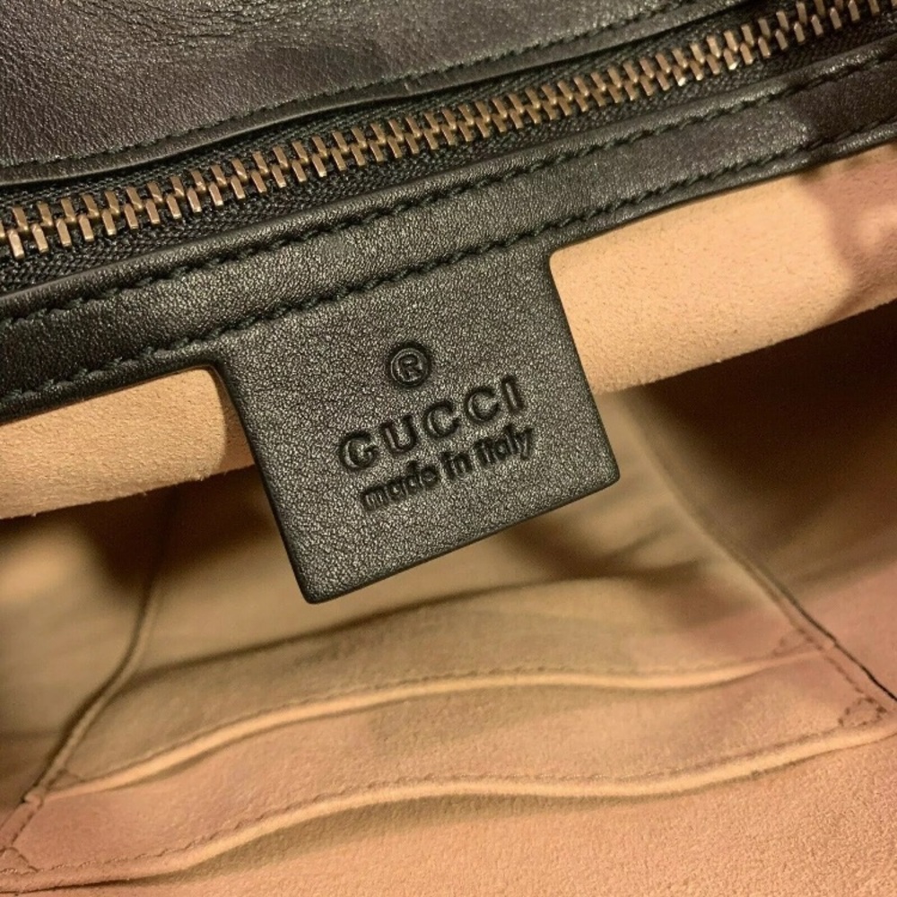 Gucci GG Medium Matelasse Shoulder Bag - Picture 5 of 7